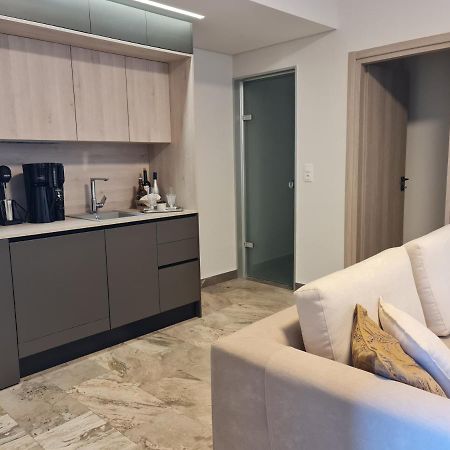 Sarri Appartments Amoudara Lasithiou Eksteriør bilde