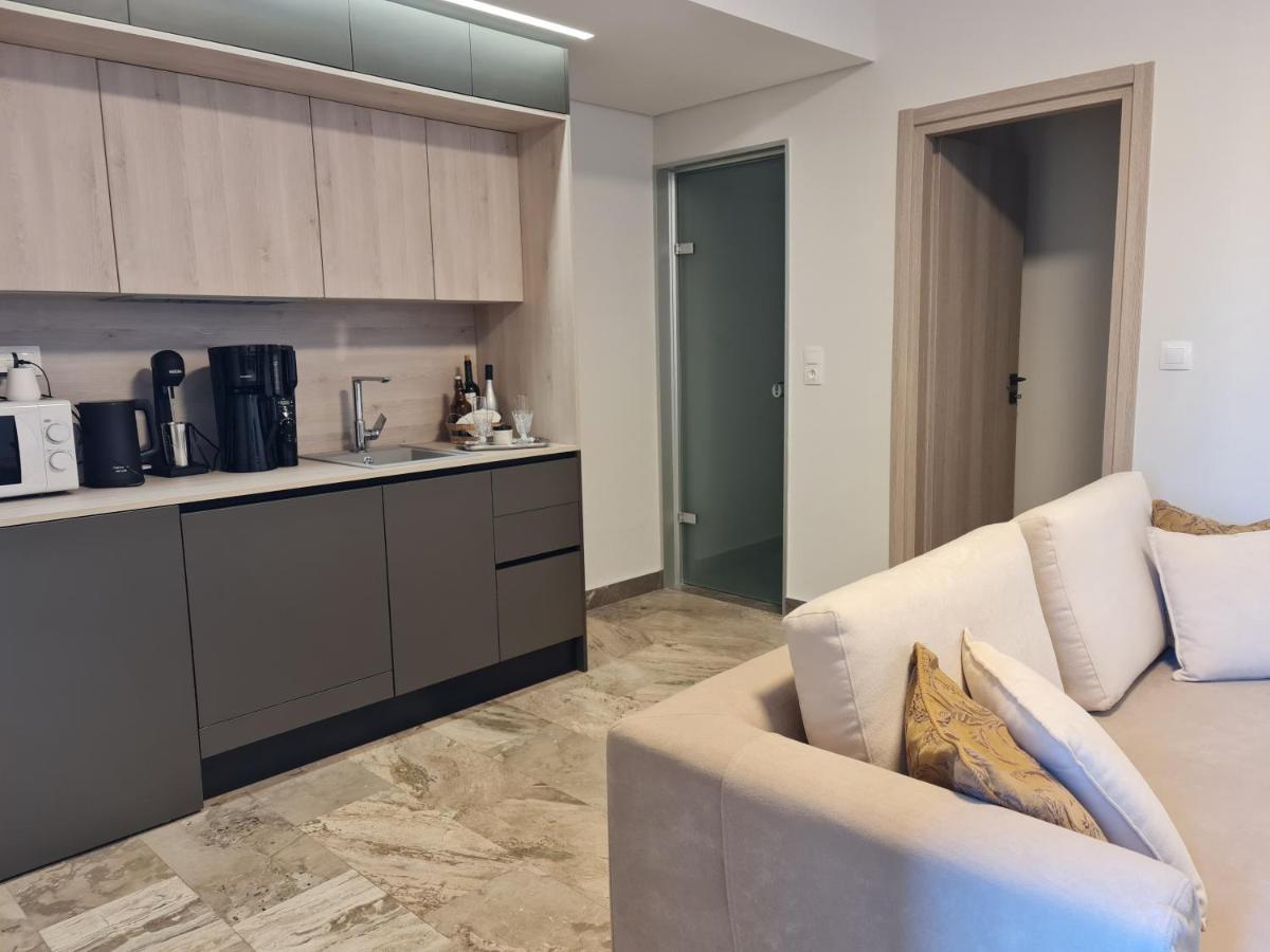 Sarri Appartments Amoudara Lasithiou Eksteriør bilde